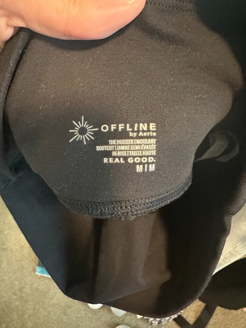 OFFLINE by Aerie The Hugger High Rise Bootcut Leggings Black Size M - Picture 3 of 3